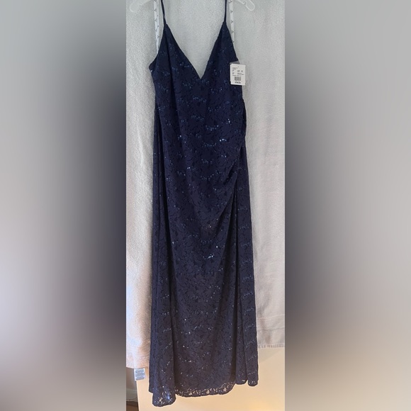 Floor length navy formal dress - Picture 5 of 6